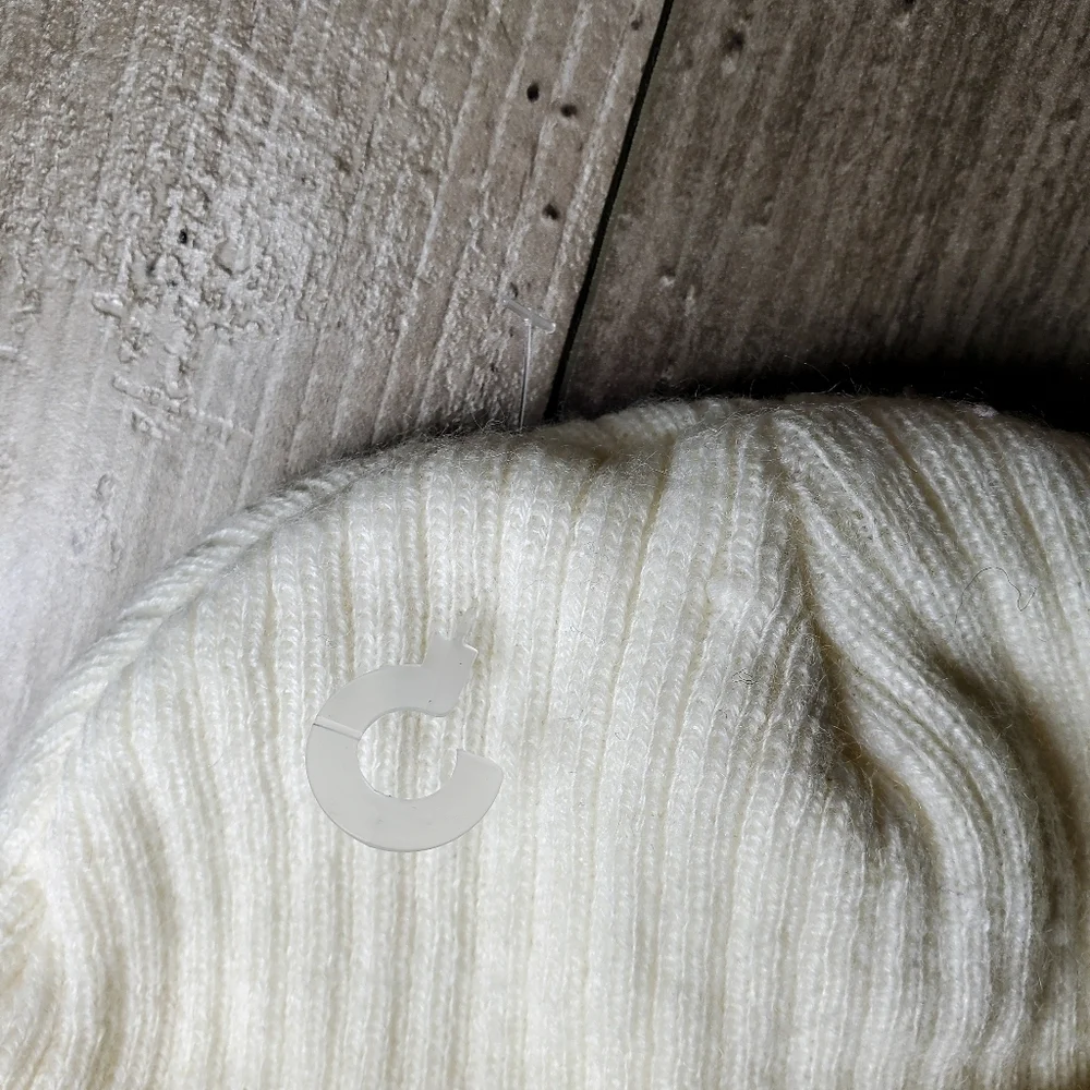 N/A nwt ivory
